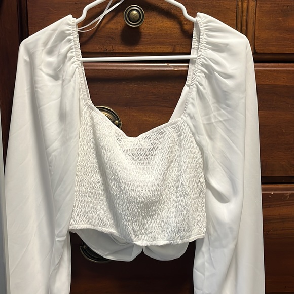 White Crop Long Sleeve - Picture 4 of 4
